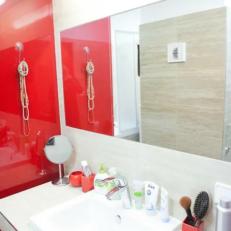 Lovely In Sweet Flat Проживание в семье *